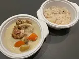 鶏肉ときのこのワインクリーム煮（<ケーキとカフェのお店>Jazz Misty Cafe）