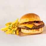 OLDMAN CHEESE BURGER オールドマンチーズバーガー（MR.OLDMAN DINER）