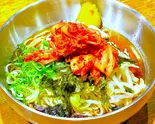 【夏季限定】キムチ冷麺（餃子工房 ちびすけ 東心斎橋店）