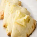 チーズナン Cheese Naan(ネパールインド料理 ナーバディップ)