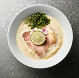 魚介白湯そば(レンジ加熱可)(maren 北新地本店)