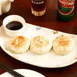 えびにら焼き饅頭（勝生中華料理三ノ輪店）