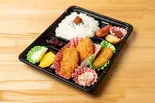 カニ爪コロッケ弁当（食楽酒場もいわ）