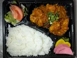 大きなエビチリ弁当（地下中華labo）