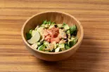 スモークサーモンとアボカドのメキシカンサラダ（ブッチャーズテーブル 大泉学園店）