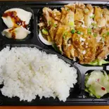 油淋鶏(ユーリンジー)定食(四川麻辣火鍋 天府 関内店)