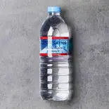 CRYSTAL GEYSER (クリスタルガイザー)（チョップドサラダ専門店 Chop'd (チョップド)）
