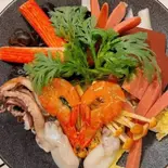 海鮮マーラータン+ライス/海鲜冒菜+送一份米饭(四川火鍋しゃぶしゃぶ専門店 賢合庄)