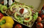 【大盛(ご飯＆肉)】アボカドテキサスBBQライス(温玉付)（サンライズタコライス The Sunrise Taco-Rice）