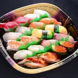 にぎり盛合せ 2人前 20貫 (Assorted Nigiri Sushi Set for Two <20Pieces>)（天下の台所 大起水産 八軒家浜 まぐろスタジアム）