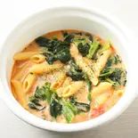 ほうれん草のトマトクリームスープパスタ(ごちそうスープパスタKitchen「ごちすぱ」)