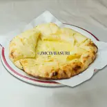 チーズナン/Cheese Nan（BASURI NEPALI ＆ INDIAN RESTAURANT）