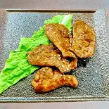 黒毛和牛上ロース 70g（390 ホルモン焼肉）
