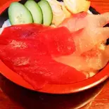 【ランチ限定】まぐろとかんぱちの半々丼(志げる寿司)