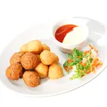 ミックス揚げ団子 CA VIEN,BO VIEN CHIEN（バインミーシンチャオ中野店）
