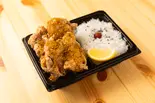 ハニーマスタードからあげ弁当（デカ盛り弁当はるき北大前店）