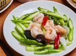 エビとアスパラ炒め Stir-Fried Shrimp and Asparagus(香港亭 中野店)
