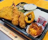 シーフードMixフライ弁当（からコロ屋）