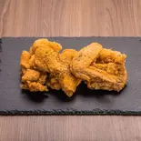 クリスピーフライドチキン(骨付き/半羽1/2)CRISPY CHICKEN(HALF)(明洞チキン王子店)