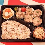 手作りしゅうまい弁当お茶つき（おばんざいや早乙女 銀座本店）