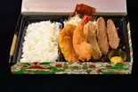 ミックスフライ弁当（いきなり！かつ丼 笹塚店）