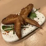 スパイスシー手羽唐 2本（シビレサス）
