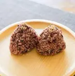 発芽玄米と黒豆のおにぎり(Hayuca Natural Kitchen)