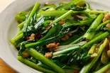 青菜炒め Green Vegetable Stir-Fry（エスニック食堂オルオル ethnic diner'OLU'OLU）