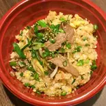 焼肉を乗せたチャーハン（ソウルガーデン）