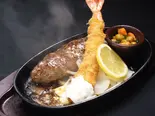 特大！！エビフライ！生パン粉使用＆100%BEEF手ごねハンバーグステーキ ライス付き（グリルハンター五反田店）