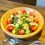 まあきれい♪「サーモンとアボカドのサラダ」 Well, beautiful♪「Salmon and Avocado Salad」（DININGBARhaon）