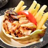 フライドポテトビーフ＆チキンケバブドン fries pateto beef ＆ chicken kebap don（EFLIF KEBAB 白楽店）