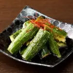 きゅうりのにんにく醤油漬け(楽が気 新橋本店)