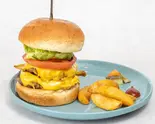 Wチーズバーガー（HAMBURGER SHOP プラージュ）