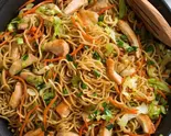 チキンチャオメン Chicken chowmin（アジアンインディアンレストラン ニューサラティー ASIAN INDIAN RESTAURANT NEW SARATHI）