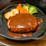 スタンダードデミグラスソースハンバーグ Hamburg Steak with Demi-Glace Sauce(RajaVetta 池尻店)