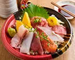 店主の日替わりおまかせ丼(ちゃぐちゃぐサン)