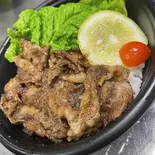 【人気No.2】和牛炭火焼きしゃぶカルビ丼 Domestic Beef Charcoal-Grilled Spare Rib Slice Rice Bowl（極味や 西新駅前店）