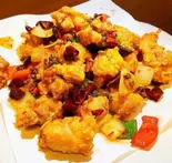 鶏肉と唐辛子炒める（旺華楼）
