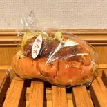 17穀コッペパンサンド【メンチ】（クック・ボヌール）