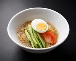 冷麺（【職人が目利きした美味しいお肉】焼肉小次郎【shokuningamekikishitaoishiioniku】yakinikukojiro）
