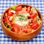 生ハムサラダグリークヨーグルトボウル（アサイーボウル専門店 8989ヨーグルト）
