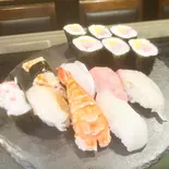 特上にぎり トロ新香巻きセット(鮨清水)