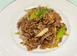 ラム肉とネギの炒め-葱爆羊肉（大福源）