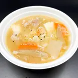 かど平自慢!具だくさん豚汁(歌舞伎町の台所 かど平 × ホルモン焼 幸永)