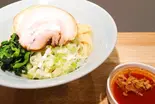 チリトマト油そば（油そば研究所 弘明寺店）