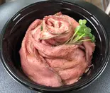 ローストビーフ丼（コバチダイナー）