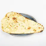 ガーリックナン Garlic naan(インド料理スーリヤ 東麻布店)