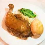 骨付きモモ肉醤油黒胡椒旨味めし(日暮里餃子)