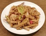 干し筍豚肉炒め（山東菜館）